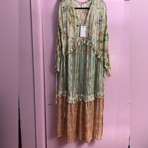 Hemant & Nandita Miyu Kaftan XS NWT never worn